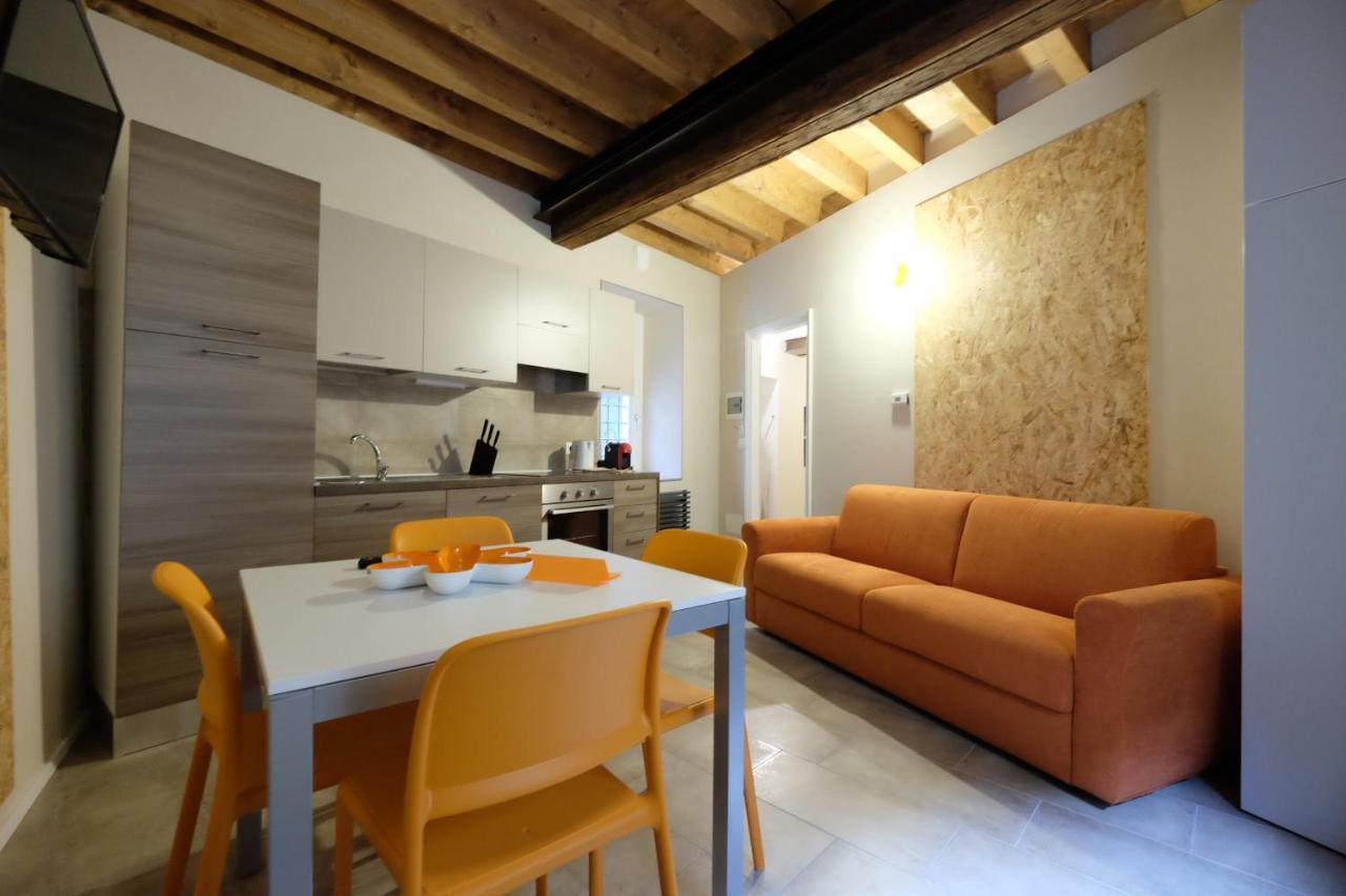 Apartmán Domus Leydi Ivrea Exteriér fotografie