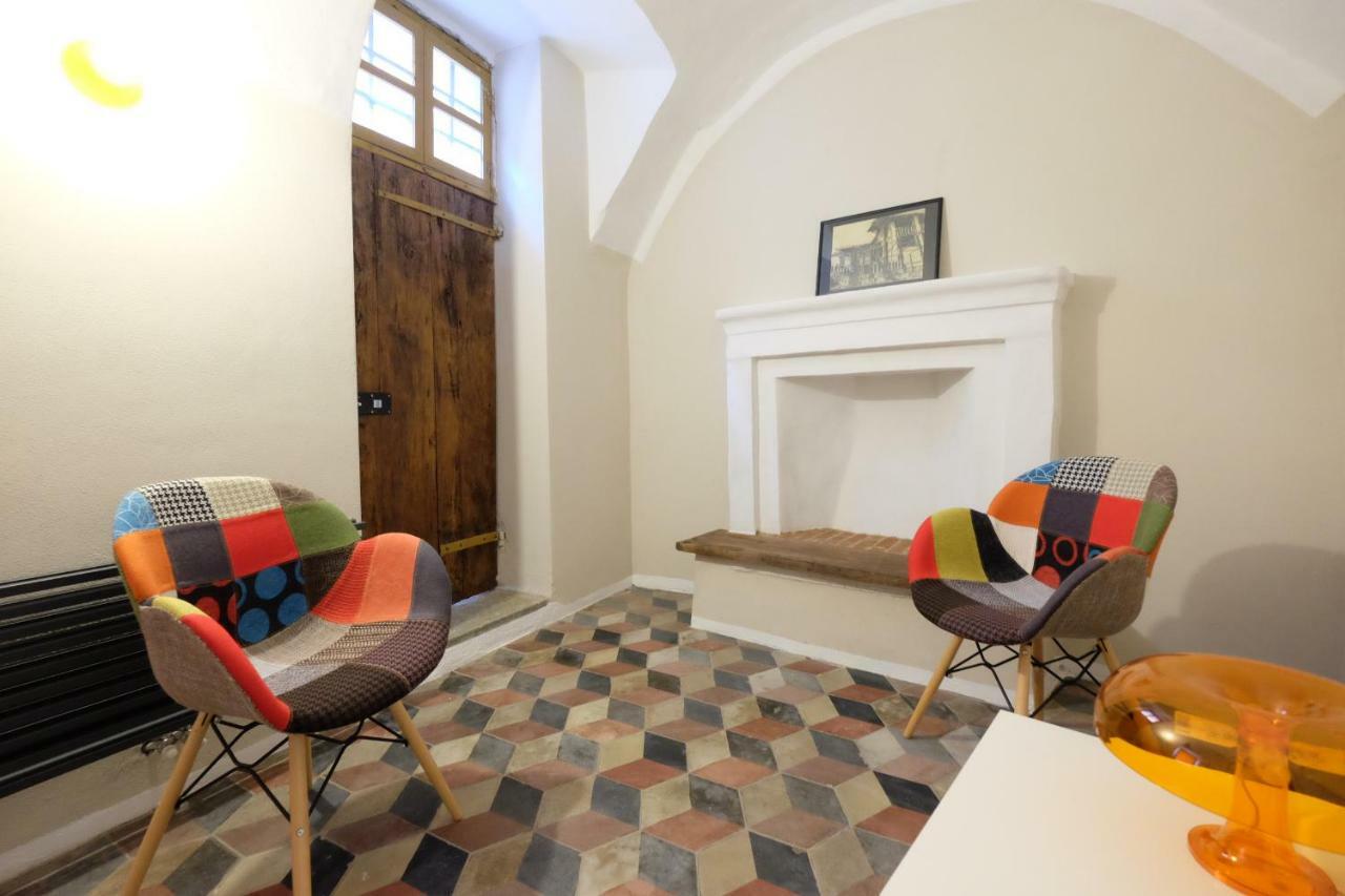 Apartmán Domus Leydi Ivrea Exteriér fotografie