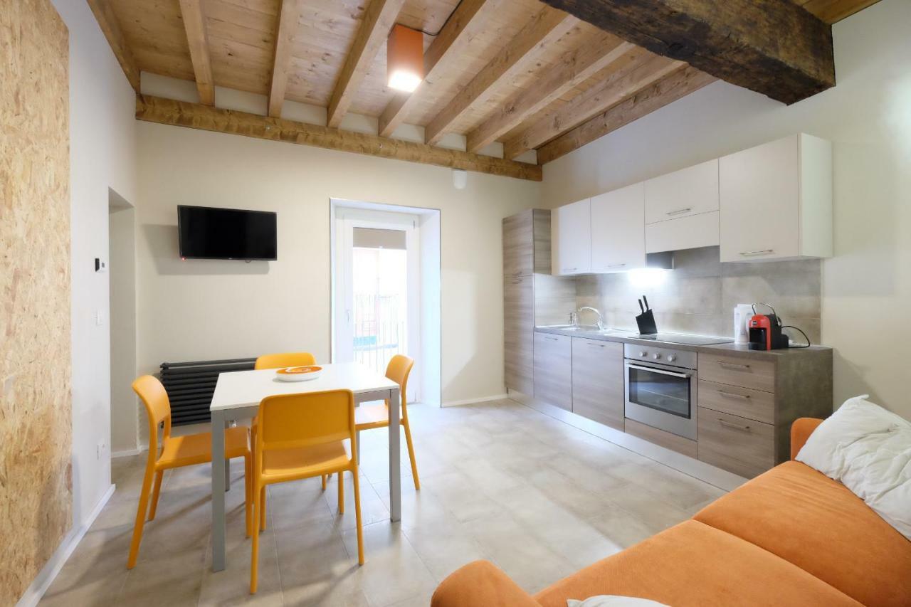 Apartmán Domus Leydi Ivrea Exteriér fotografie